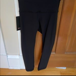 Lululemon Wunder Under Crop
